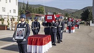 Tunceli'de şehit olan askerler için tören düzenlendi